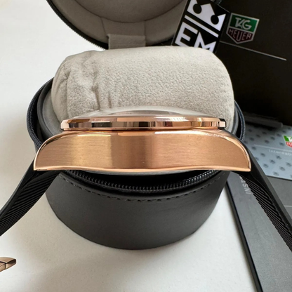 TAG Heuer Grand Carrera Mikrotimer – Rose Gold & White